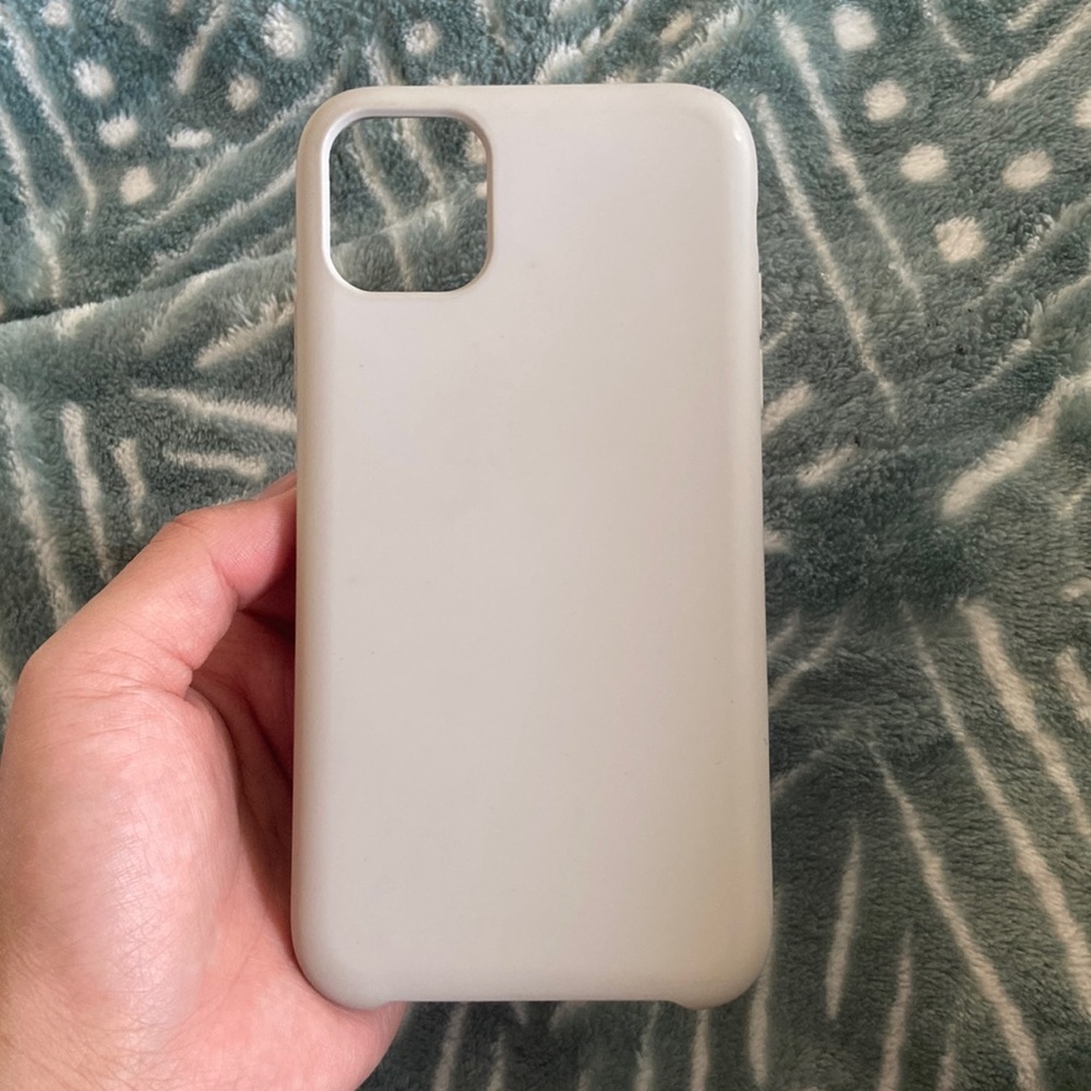 ✨3/$15✨iphone 11 silicone case